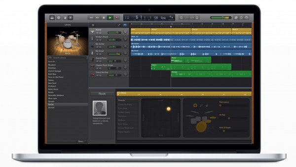 play guitar through garageband